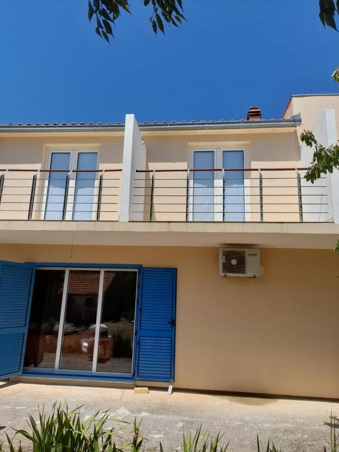 Holiday Home Anita Unesic Extérieur photo