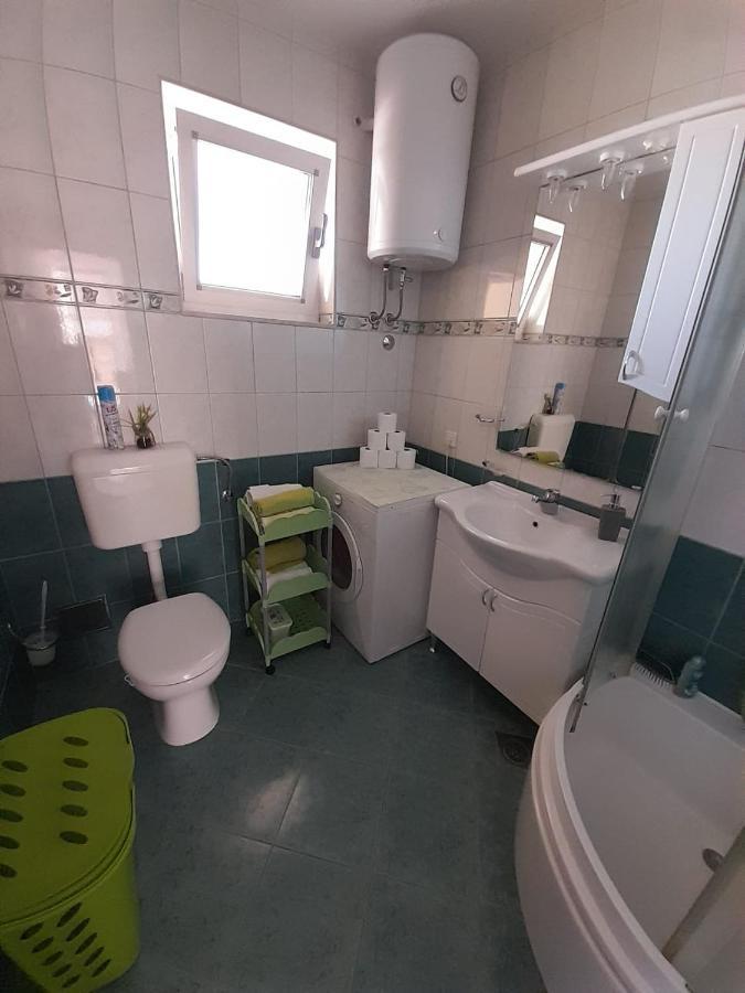 Holiday Home Anita Unesic Extérieur photo