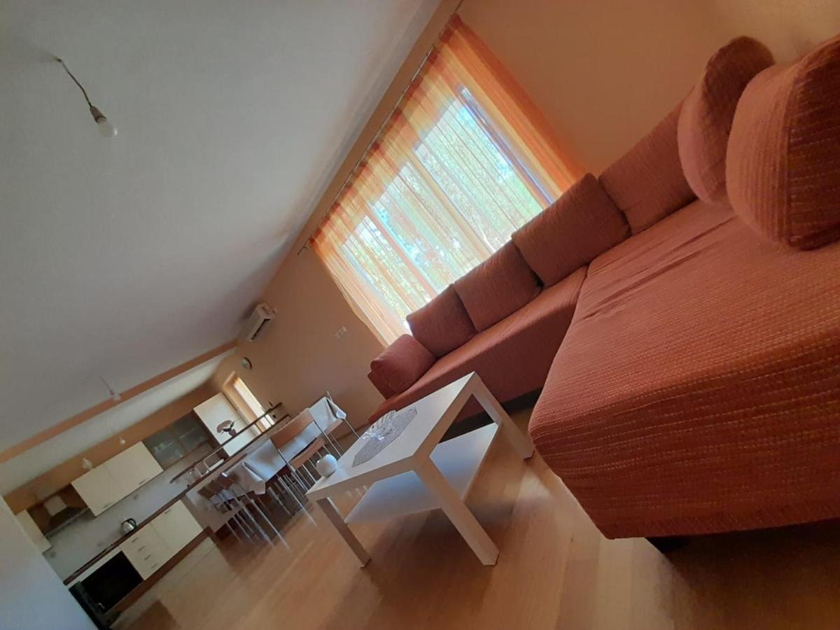 Holiday Home Anita Unesic Extérieur photo