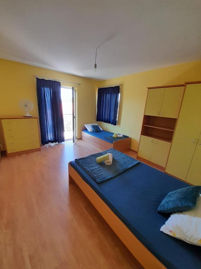 Holiday Home Anita Unesic Extérieur photo
