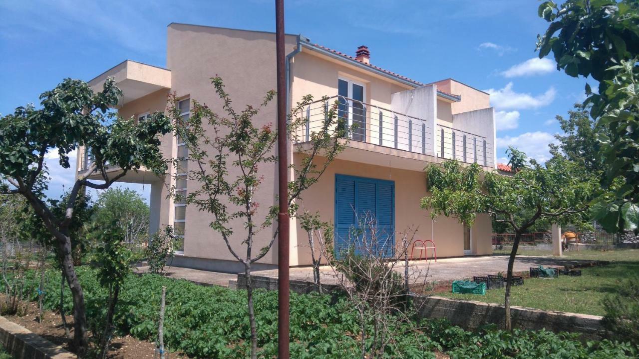 Holiday Home Anita Unesic Extérieur photo